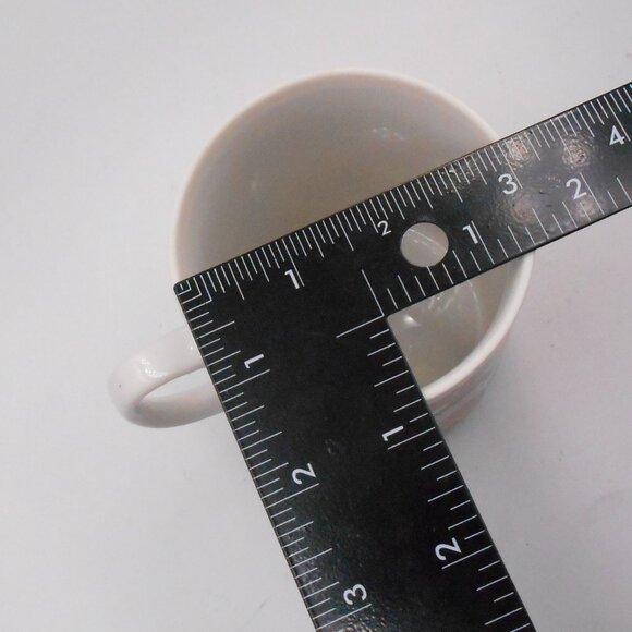 VINTAGE PEANUTS MERRY CHRISTMAS COFFEE TEA MUG CUP COLLECTIBLE CIRCA 1978 - Picture 8 of 8